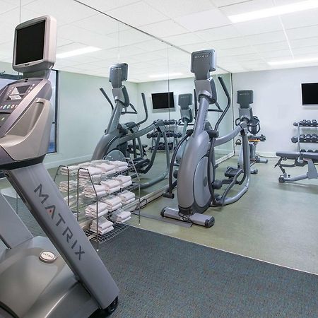 Baymont By Wyndham Roswell Hotel Екстериор снимка