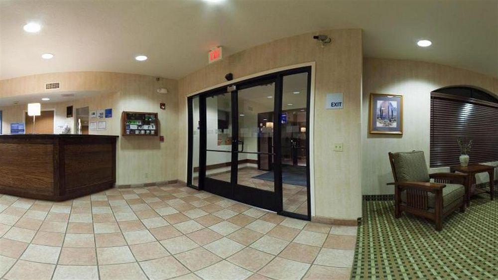Baymont By Wyndham Roswell Hotel Екстериор снимка