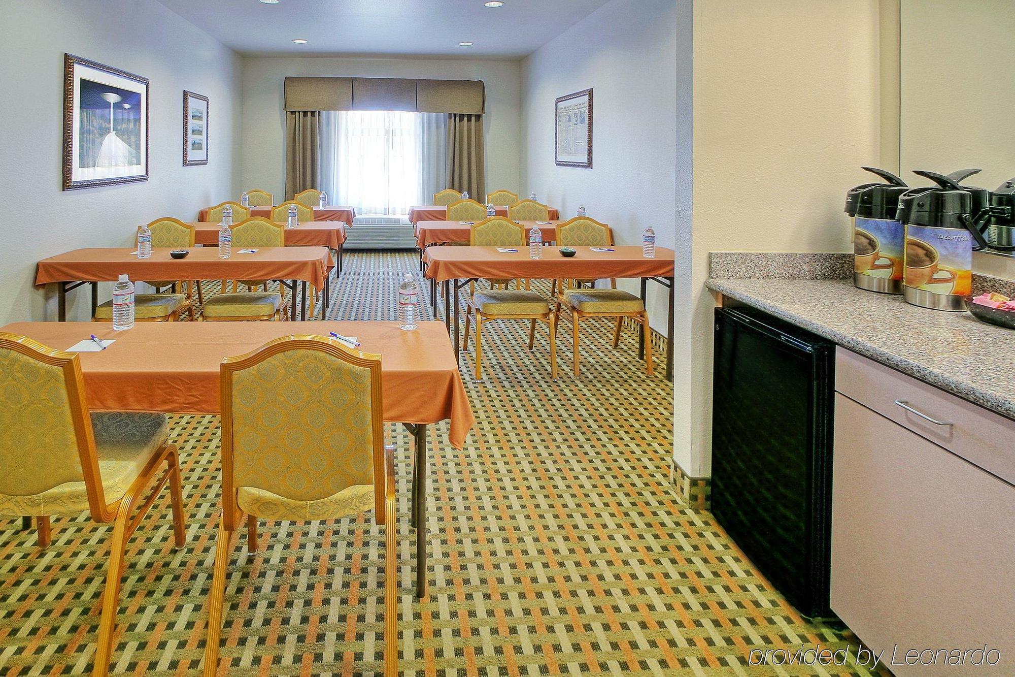 Baymont By Wyndham Roswell Hotel Съоръжения снимка