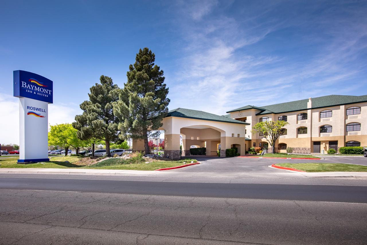 Baymont By Wyndham Roswell Hotel Екстериор снимка