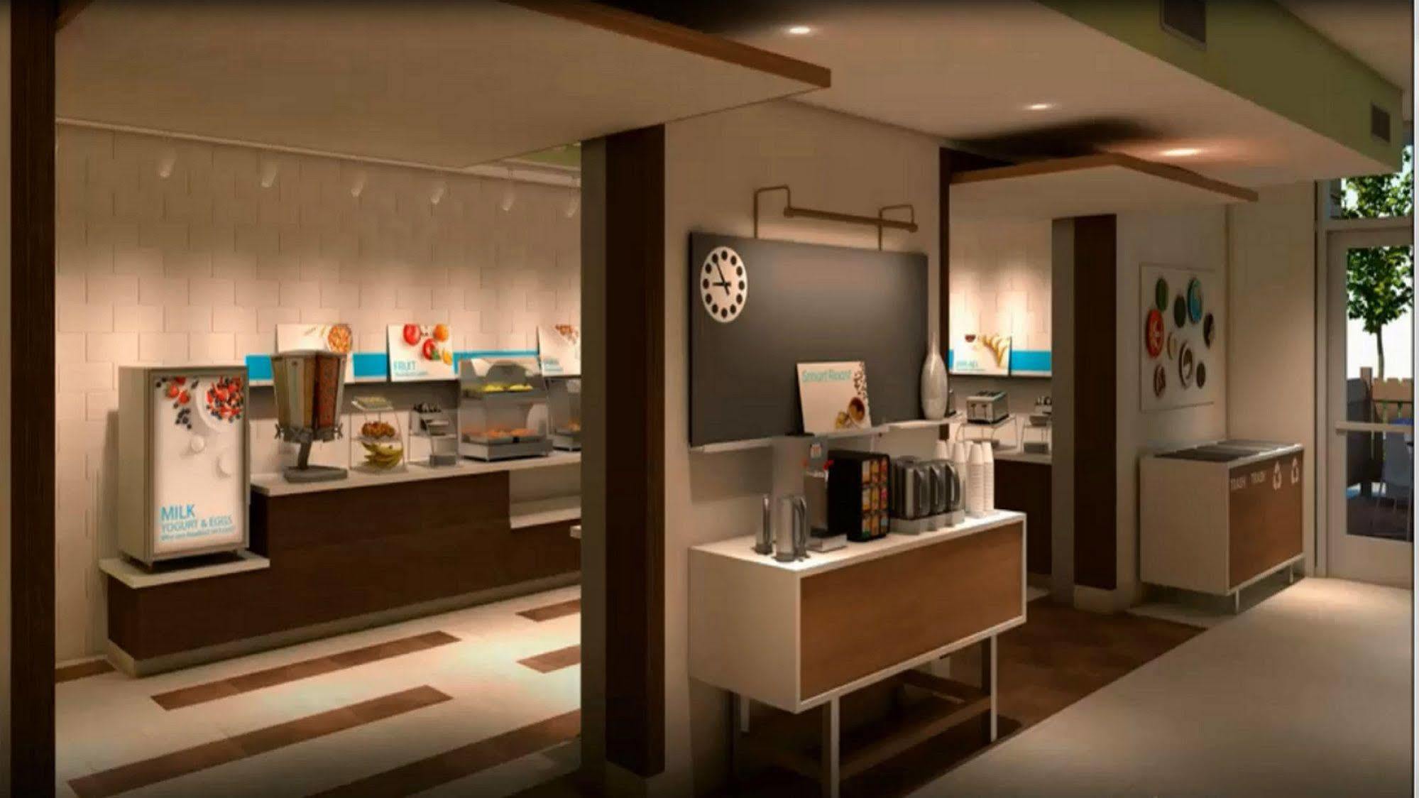 Baymont By Wyndham Roswell Hotel Екстериор снимка